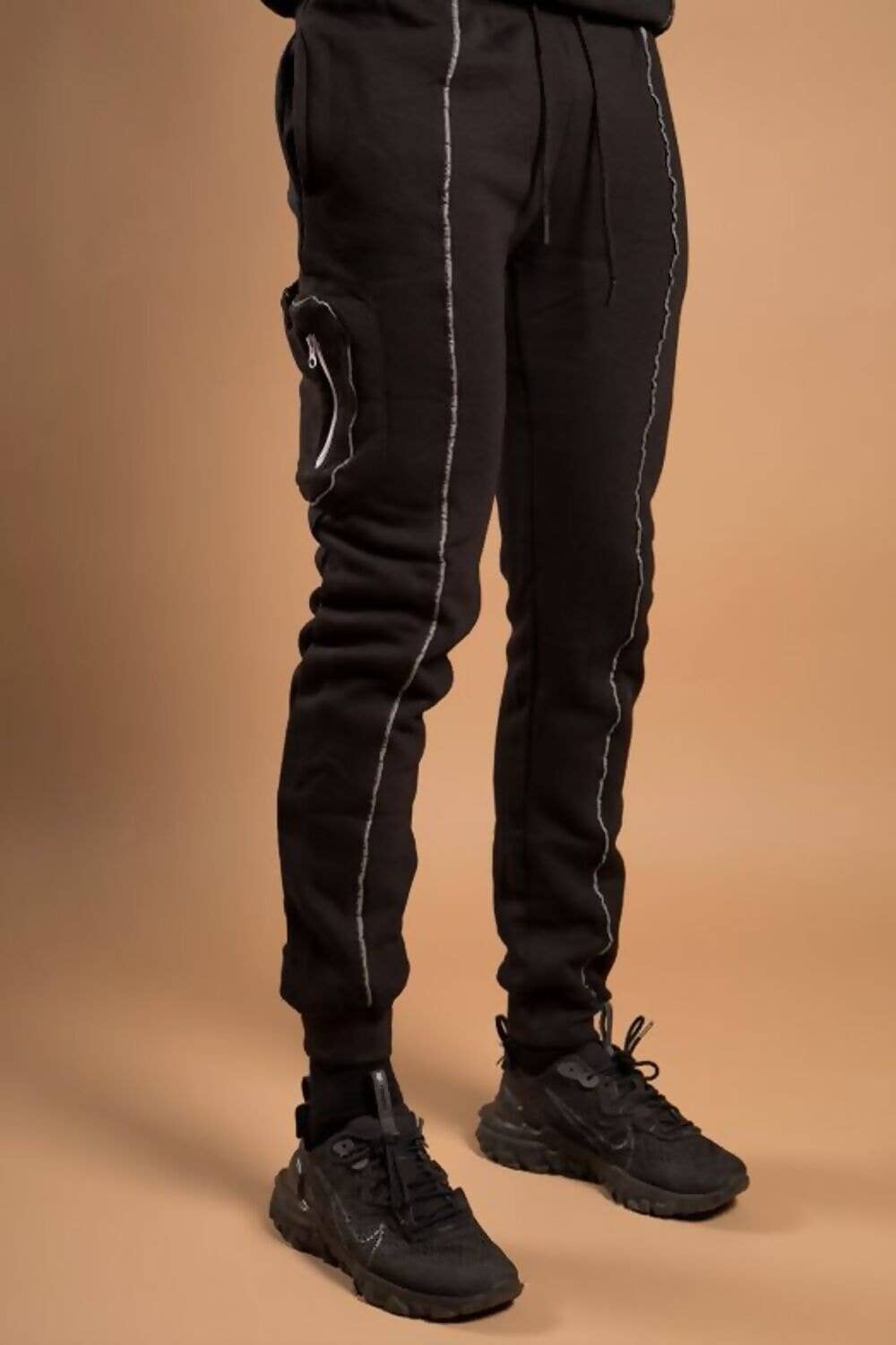Tuta Sportiva Uomo Con Tasche Cargo Con Filettatura Riflettente
