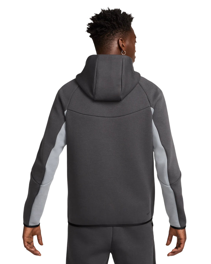Nike Tech Giacca Uomo Windrunner HV0949-061 grigio