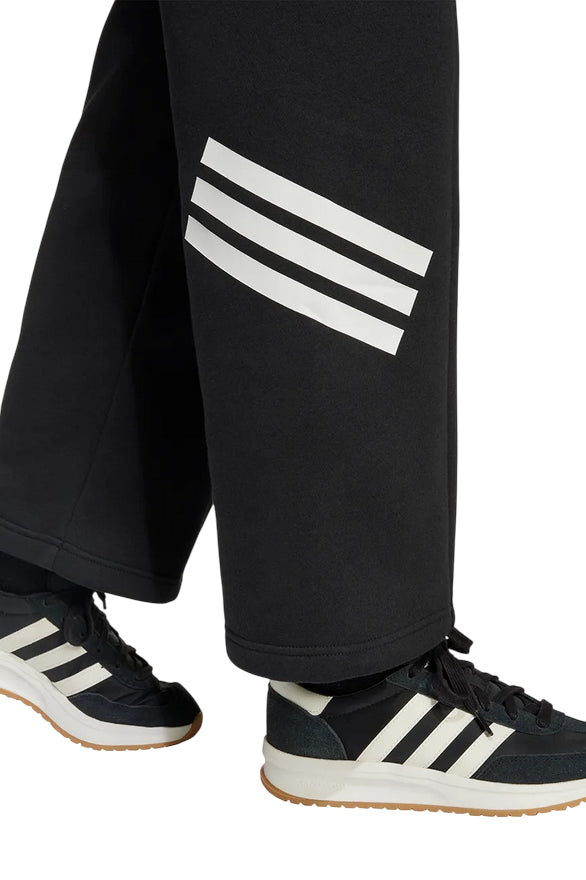 Adidas Pantalone Sportivo JW7544 Nero - Stile e Comfort per Ragazze