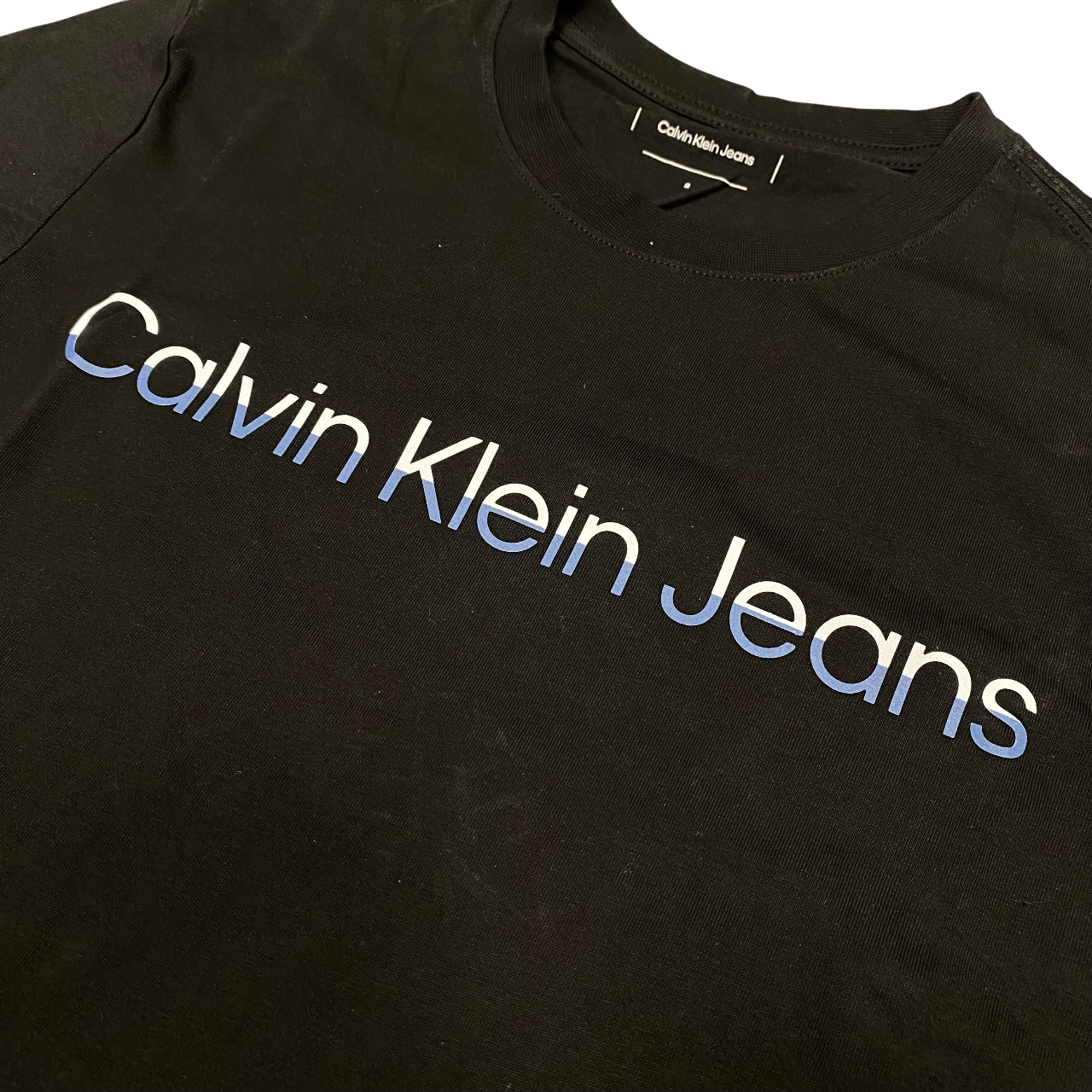 Calvin Klein maglietta manica corta da uomo con Two Tone Institutional J30J3256760GM nero