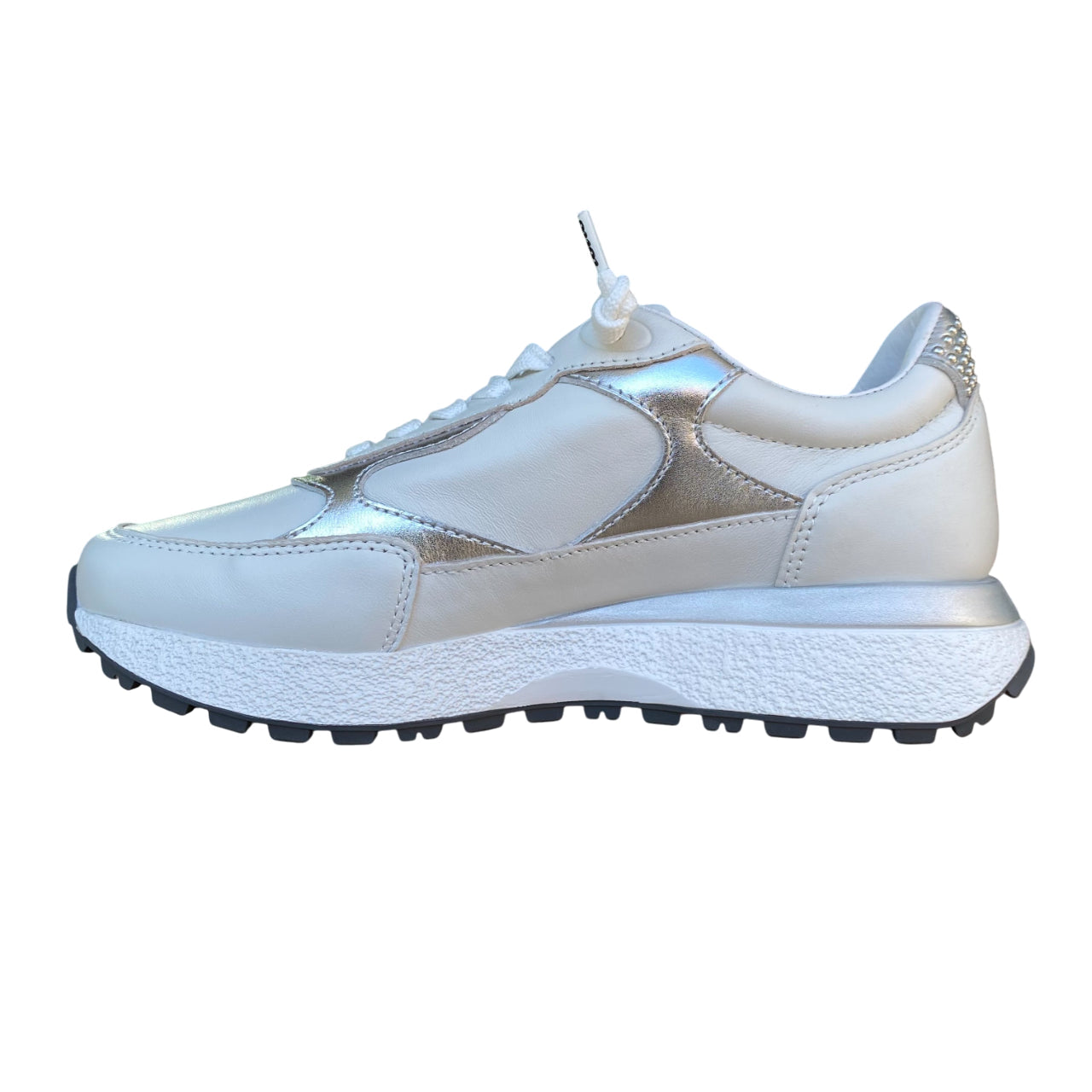 Lotto Leggenda – Scarpa Sneakers Donna Tokyo Aoyama Studs Bianco-Argento 223171-1VQ | Icona Urban, Pelle Premium, Comfort e Dettagli Preziosi