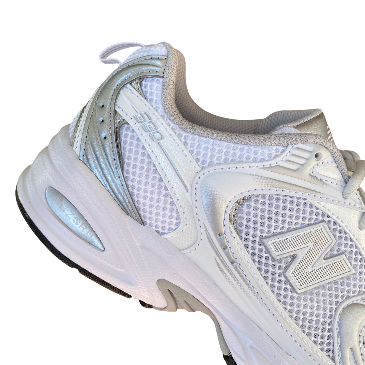 New Balance Sneakers unisex MR530EMA bianco-argento - Vista Dettagli Tallone