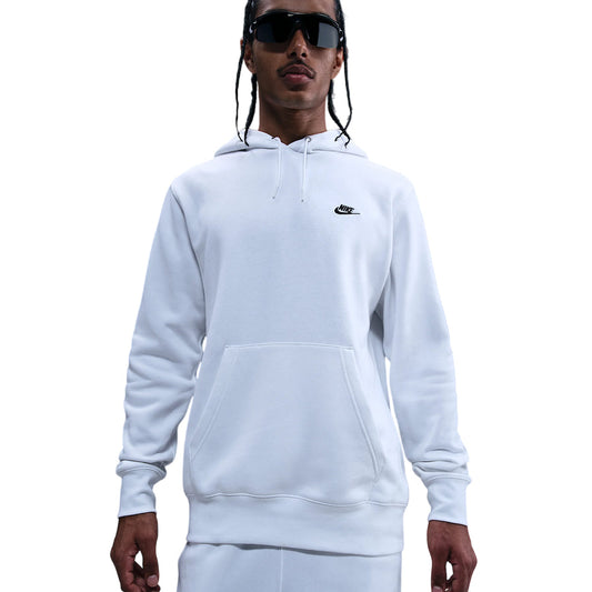 Felpa Nike Club Fleece uomo bianca con cappuccio in fleece spazzolato, vista frontale logo ricamato classico