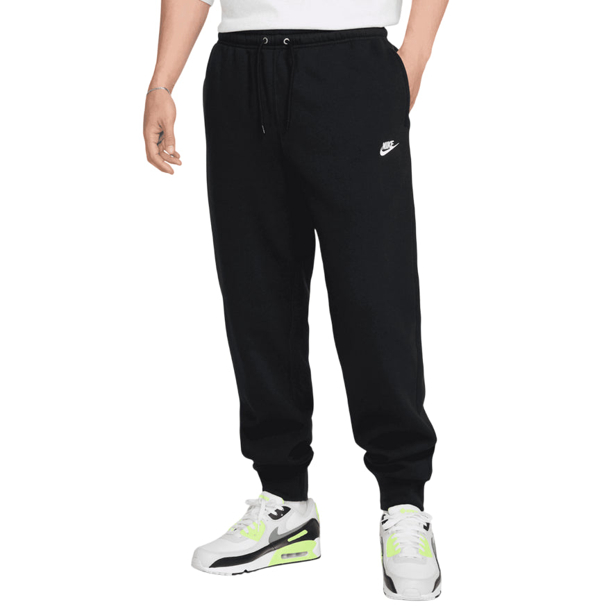 Nike FN3787-010 - Pantaloni Jogger Club Uomo in Fleece Nero - VISTA FRONTALE