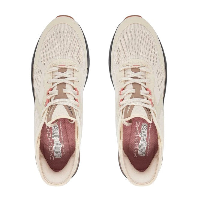 Scarpe Skechers Slip-ins Glide-Step Altus vista dall'alto con tomaia in mesh traspirante e dettagli beige grigio