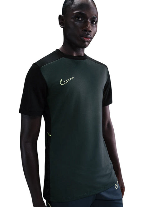 Nike Maglia da Calcio a Manica Corta Dri-FIT Academy HJ3791-390 Verde – Prestazioni Professionali, Comfort e Freschezza